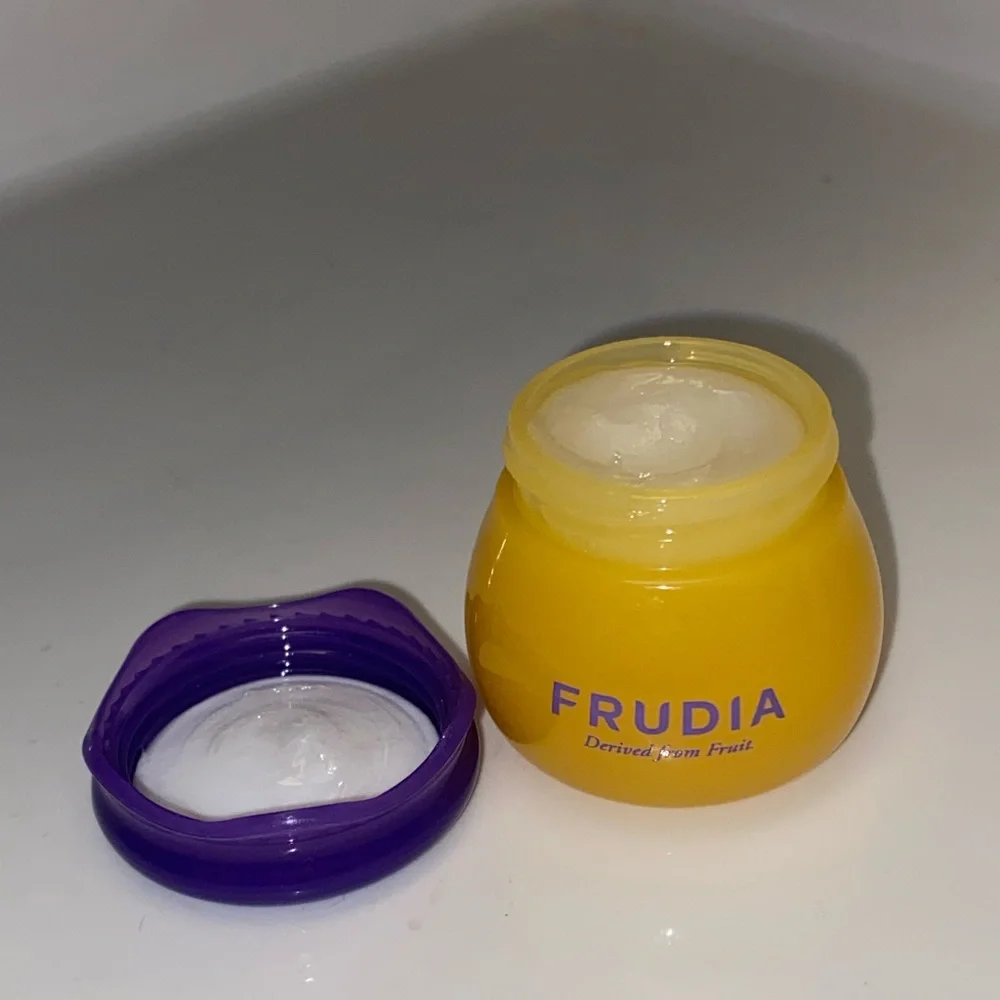 NWOT Frudia Blueberry Hydrating Honey Lip Balm 10g / 0.33oz